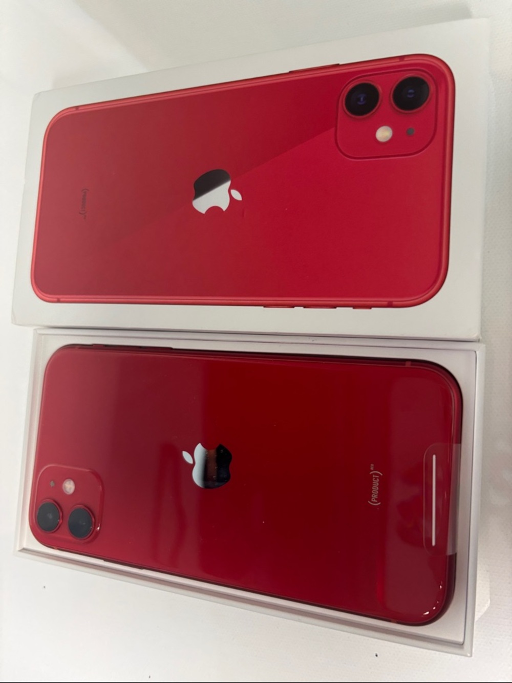 NEW iPhone 11 with Box, 64 gb unlocked - Picture 12 of 14